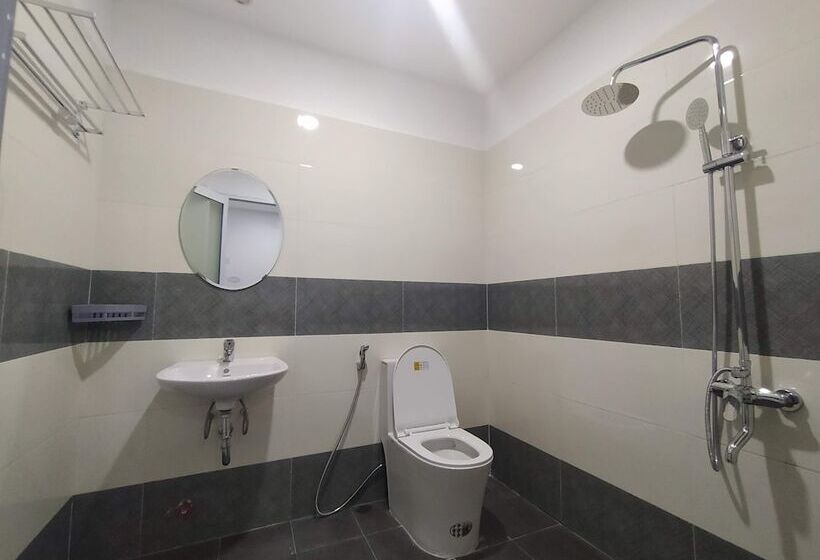 اتاق خانوادگی, Q  Homestay Garden Villa