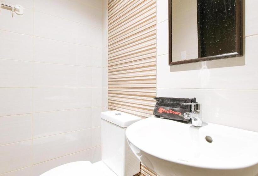 اتاق استاندارد, Reddoorz @ Golite Old Albay