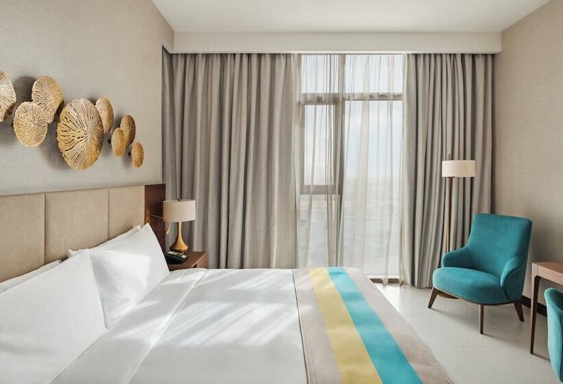 اتاق پرمیوم, Holiday Inn Dubai Al Maktoum Airport, An Ihg