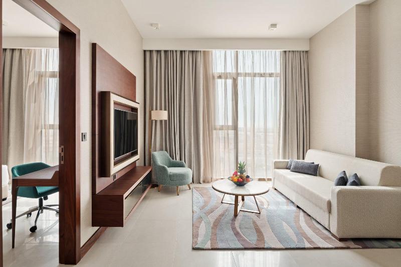 اتاق پرمیوم, Holiday Inn Dubai Al Maktoum Airport, An Ihg