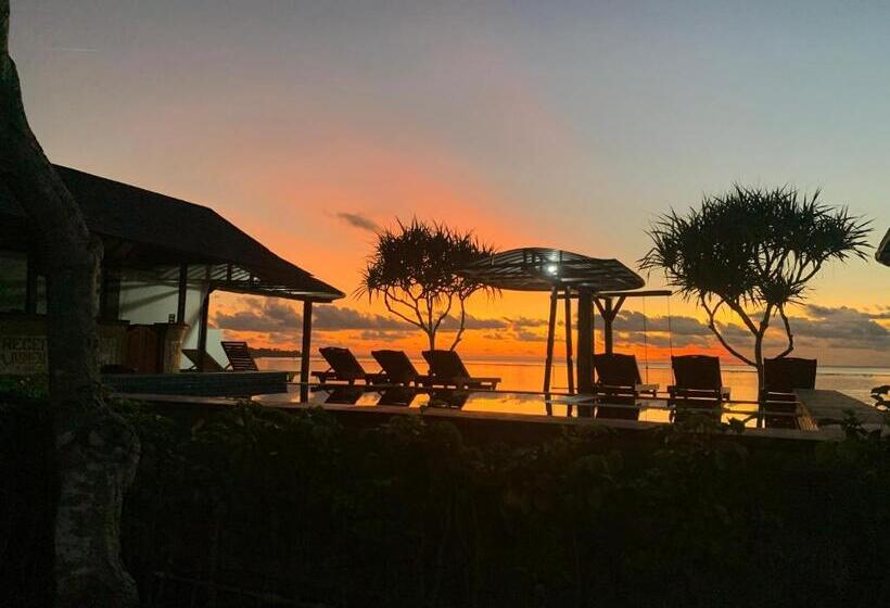 اتاق لوکس با تخت بزرگ, Ketut Losmen Bungalows Lembongan