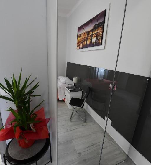 اتاق استاندارد یک نفره, Affittacamere A Casa Mia