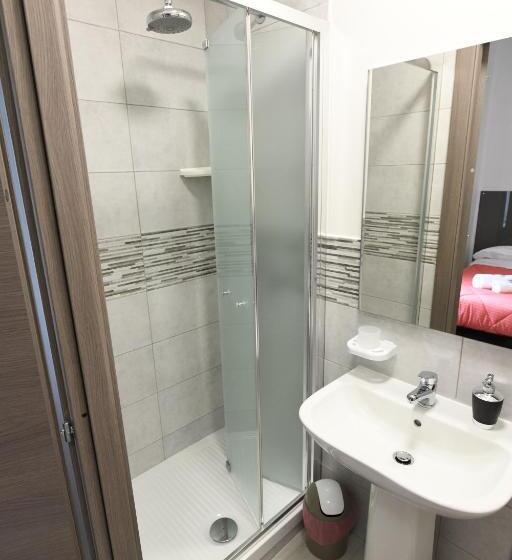 اتاق استاندارد یک نفره, Affittacamere A Casa Mia