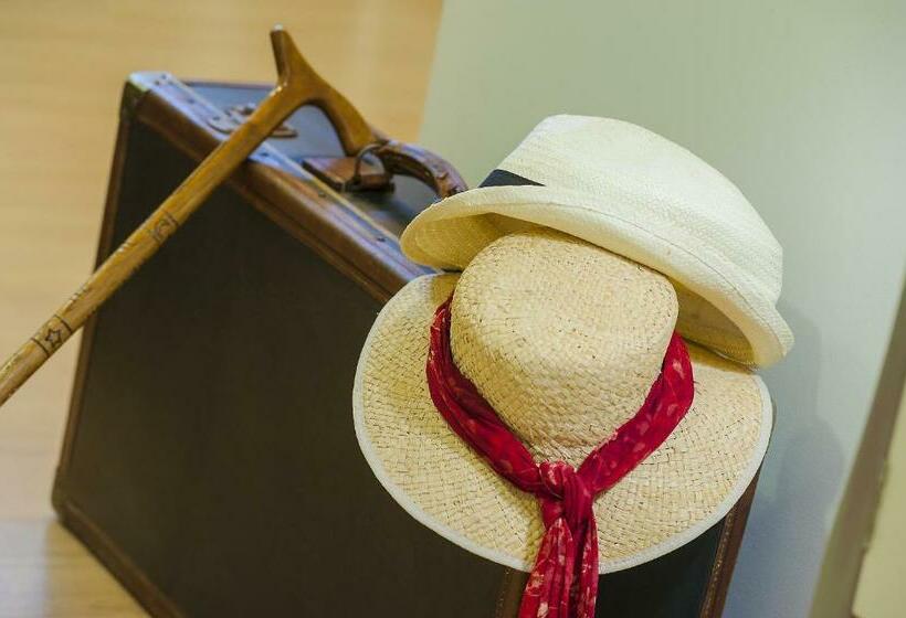 اتاق استاندارد سه نفره, Pension Guria Jatetxea
