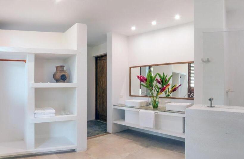 اتاق لوکس, Villa Playa Tayrona, Los Naranjos