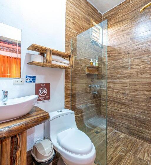 اتاق استاندارد, Vista De águilas Ecolodge