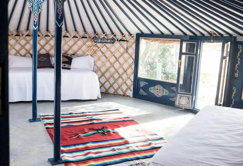 بانگلوی لوکس, Wakana Lake Glamping