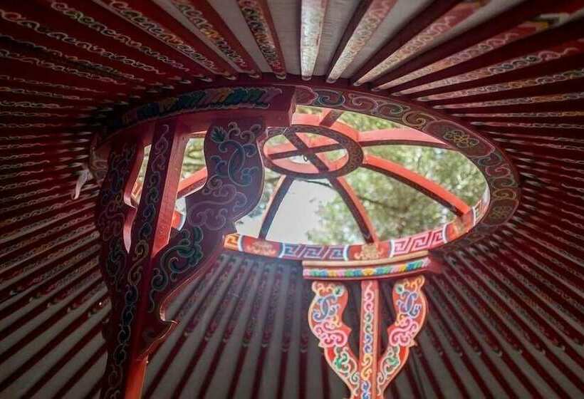 بانگلوی لوکس, Wakana Lake Glamping