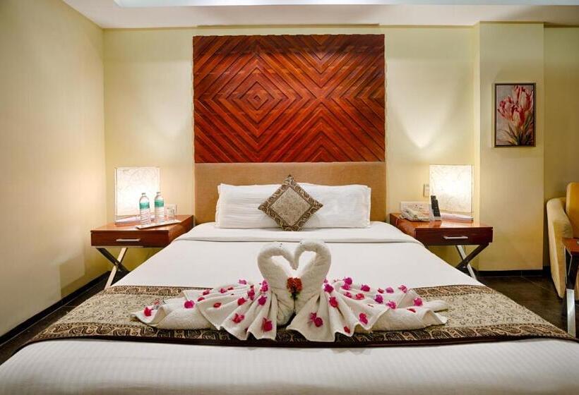 اتاق لوکس, Grand Serenaa Hotel And Resorts