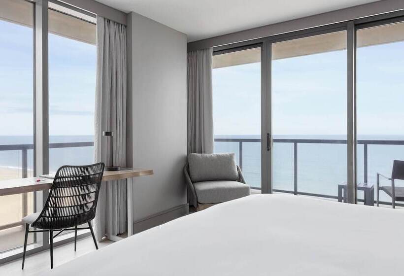 اتاق استاندارد با تخت دوبل و چشم‌انداز, Marriott Virginia Beach Oceanfront Resort