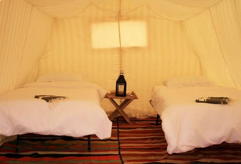چادر با خدمات رفاهی لوکس, Saharansky Luxury Camp