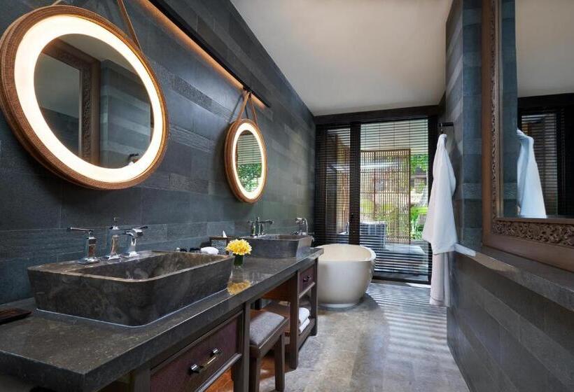 اتاق لوکس با تخت بزرگ, Andaz Bali, By Hyatt