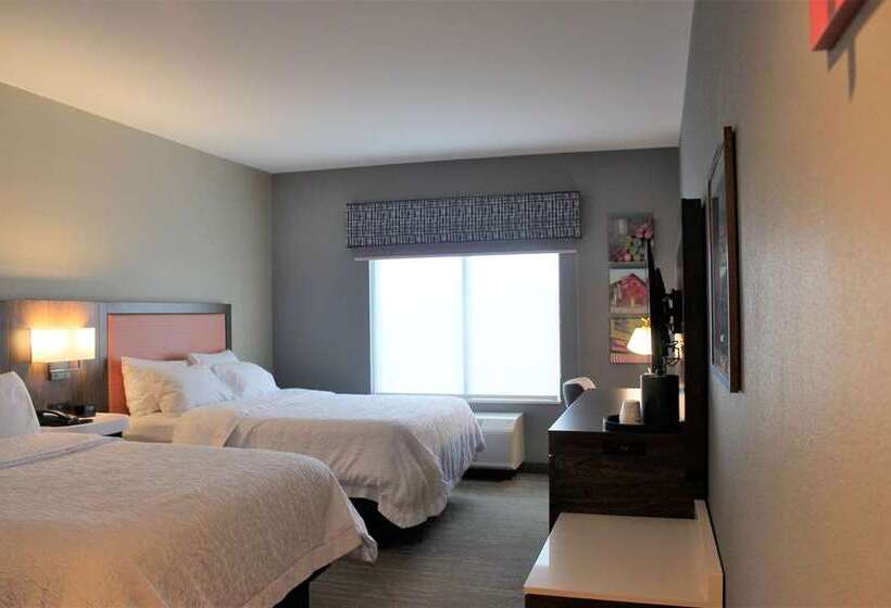 اتاق استاندارد برای معلولان, Hampton Inn & Suites Conway