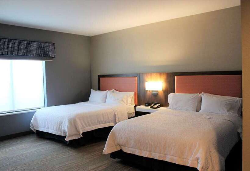 اتاق استاندارد برای معلولان, Hampton Inn & Suites Conway