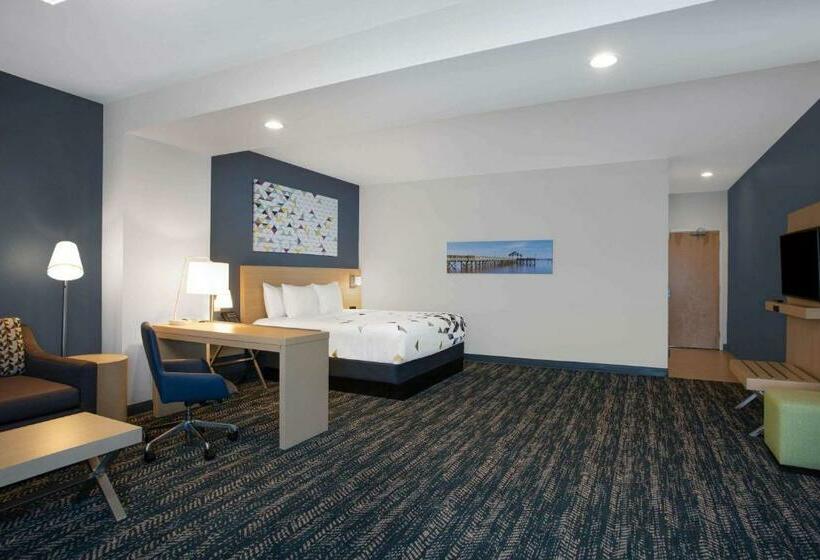 سوییت لوکس, La Quinta Inn & Suites By Wyndham Manassas, Va  Dulles Airport