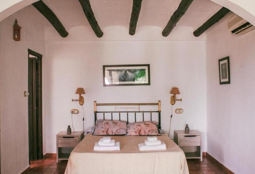سوییت جونیور, Rural Alqueria De Los Lentos