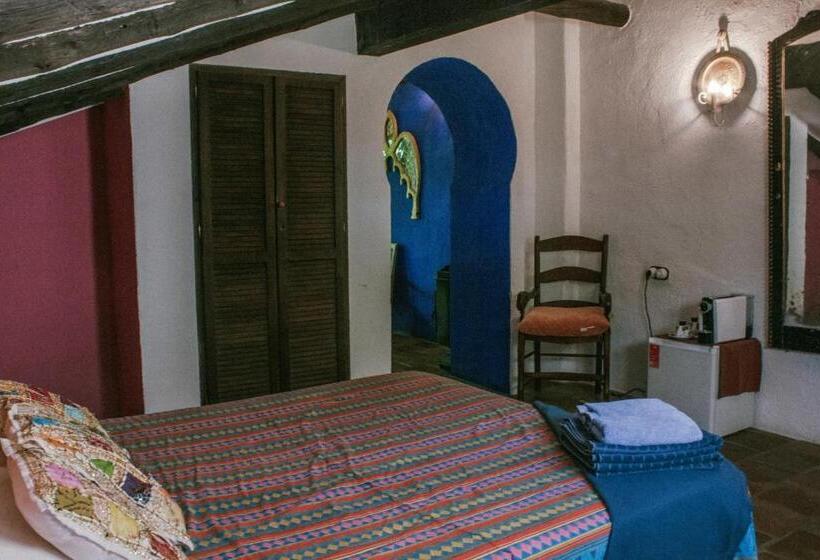 سوئیت جونیور خانوادگی, Rural Alqueria De Los Lentos