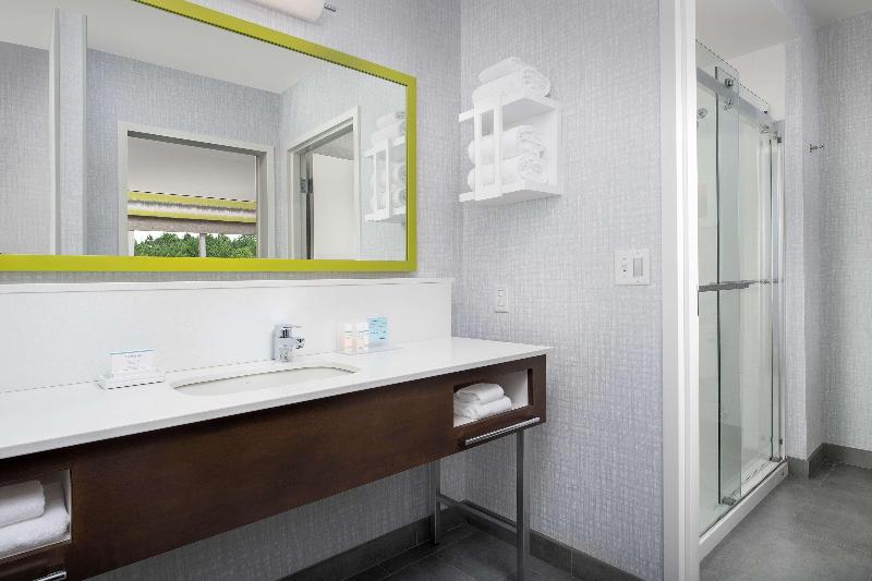 اتاق استاندارد برای معلولان, Hampton Inn & Suites Lexington Columbia