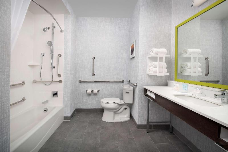 اتاق استاندارد برای معلولان, Hampton Inn & Suites Lexington Columbia