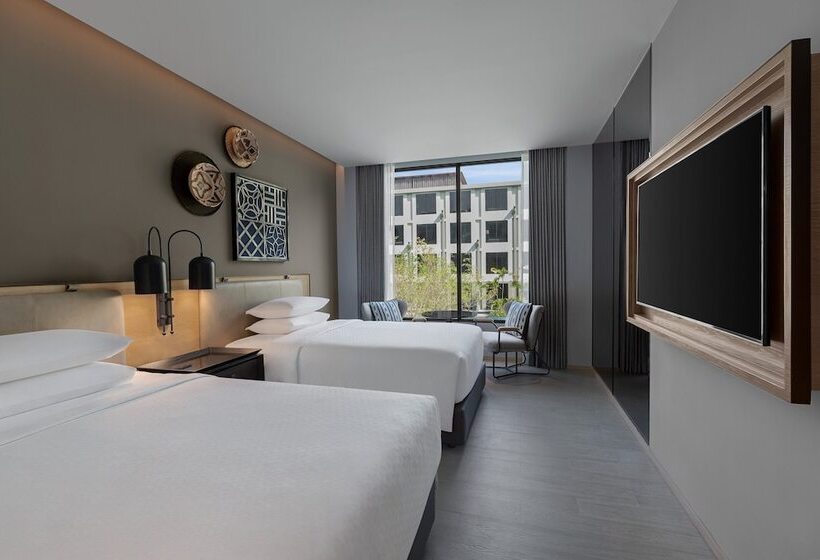 اتاق استاندارد با 2 تخت دوبل, Four Points By Sheraton Phuket Patong Beach Resort