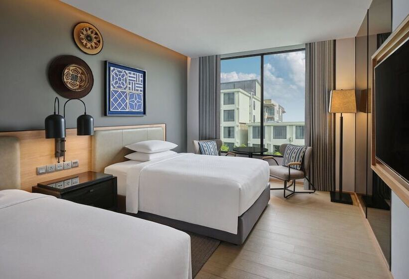 اتاق استاندارد با 2 تخت دوبل, Four Points By Sheraton Phuket Patong Beach Resort