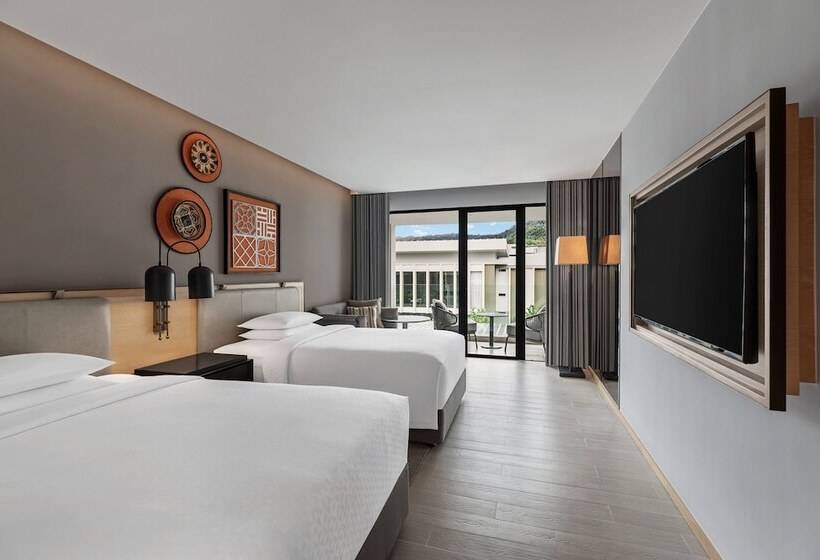 اتاق استاندارد با 2 تخت دوبل, Four Points By Sheraton Phuket Patong Beach Resort