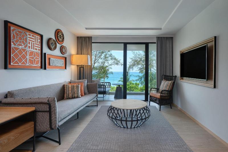 سوئیت با تخت بزرگ, Four Points By Sheraton Phuket Patong Beach Resort