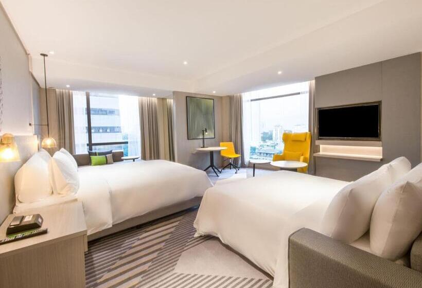 سوئیت با تخت بزرگ, Holiday Inn Johor Bahru City Centre By Ihg