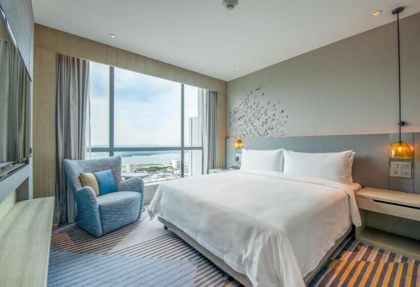 سوئیت با تخت بزرگ, Holiday Inn Johor Bahru City Centre By Ihg
