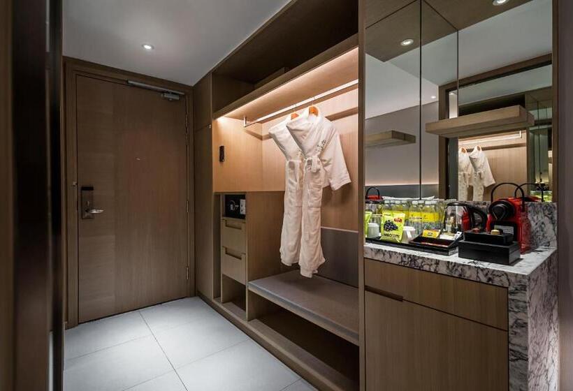 اتاق پرمیوم با چشم‌انداز دریا, Holiday Inn Johor Bahru City Centre By Ihg