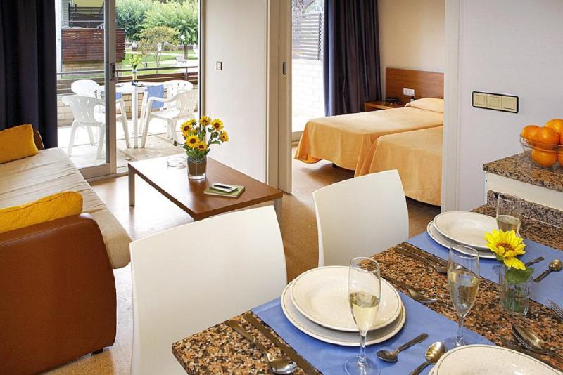 آپارتمان 1 خوابه با چشم‌انداز استخر, Aparthotel Comtat Sant Jordi