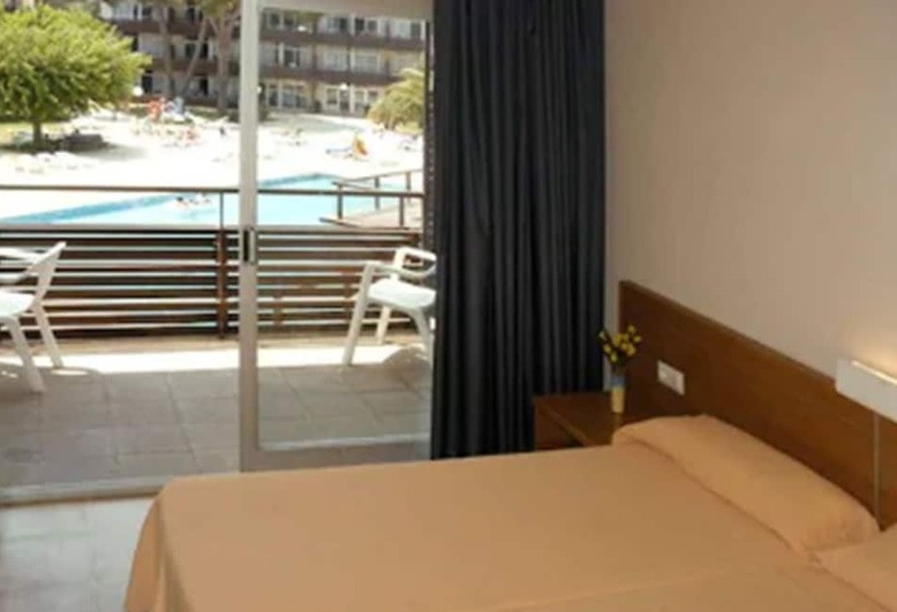 プールの見える１ベッドルームアパートメント, Apart Comtat Sant Jordi