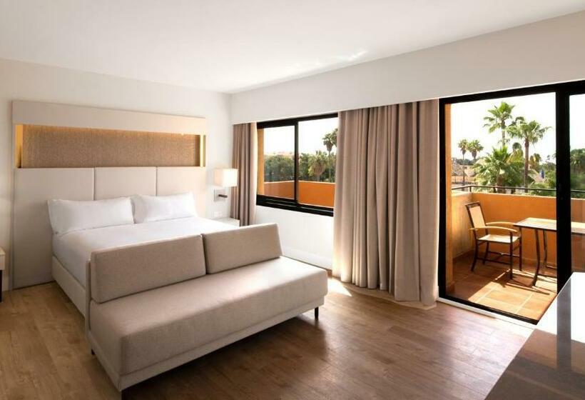 Номер Deluxe Кровать Кинг, Doubletree By Hilton Islantilla Beach Golf Resort