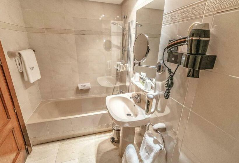 اتاق سوپریور, Sercotel Togumar
