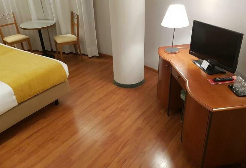 Superior Room, 3k Madrid