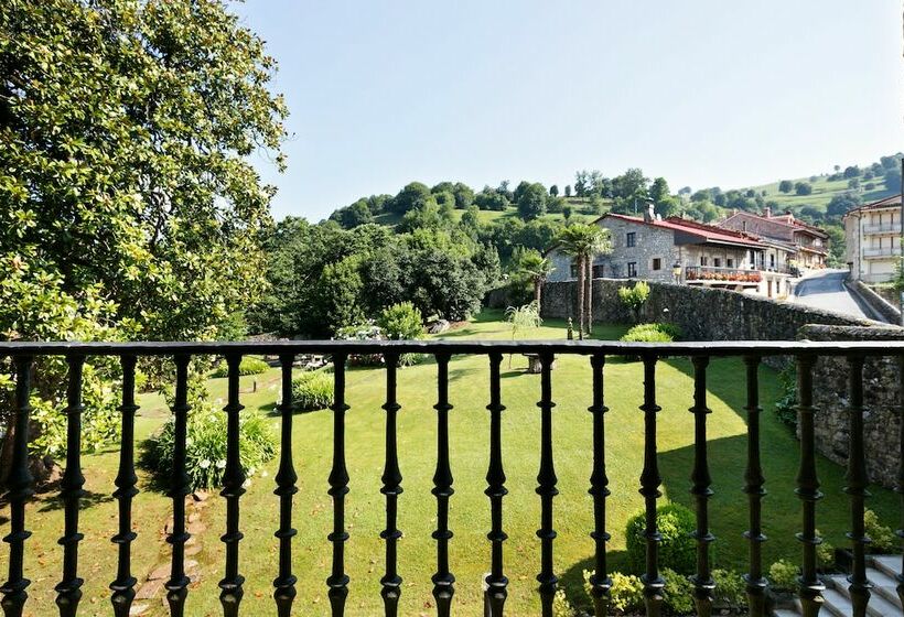 Quarto Estandar, Abba Palacio De  Sonanes