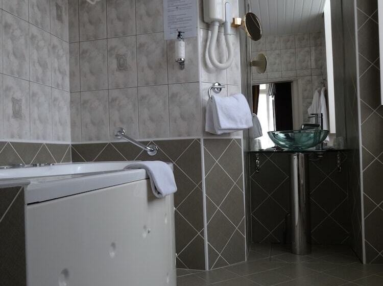 اتاق لوکس, Best Western Hôtel Montgomery