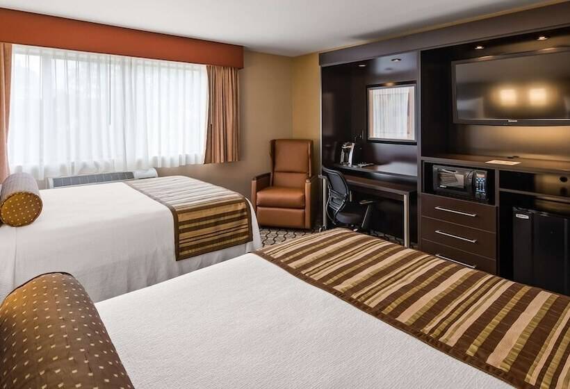 Standard Room 2 Double Beds, Best Western Plus Inntowner Madison