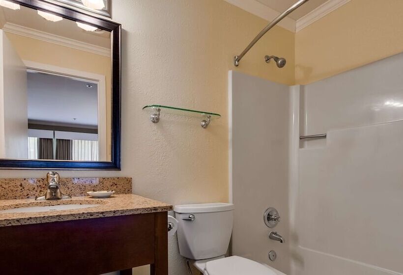 اتاق استاندارد با 2 تخت دوبل, Best Western Plus Windjammer Inn & Conference Center