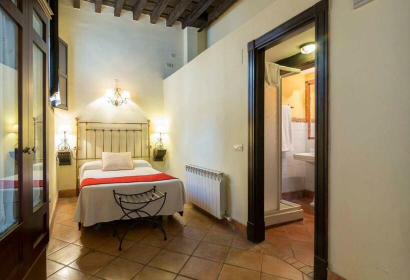 Standard Single Room, Casa Del Capitel Nazari