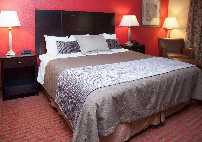 اتاق استاندارد با تخت بزرگ برای معلولان, Comfort Inn & Suites At I 74 And 155