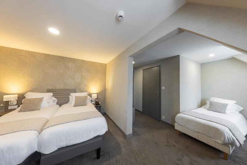 اتاق استاندارد سه نفره, De Brunville & Spa