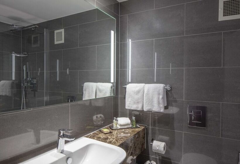 Quarto standard, Doubletree By Hilton  Bristol City Centre