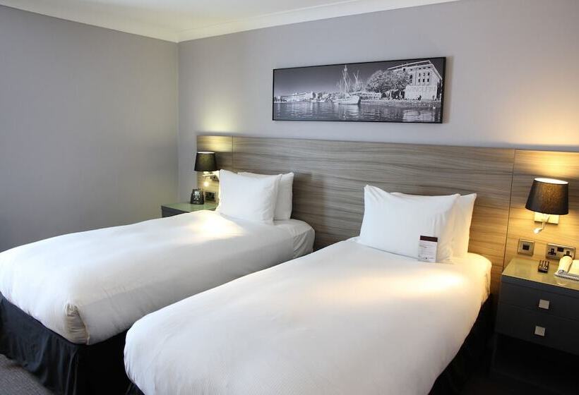 Standard Room, Doubletree By Hilton  Bristol City Centre