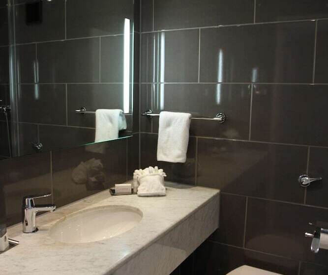 اتاق استاندارد, Doubletree By Hilton Bristol