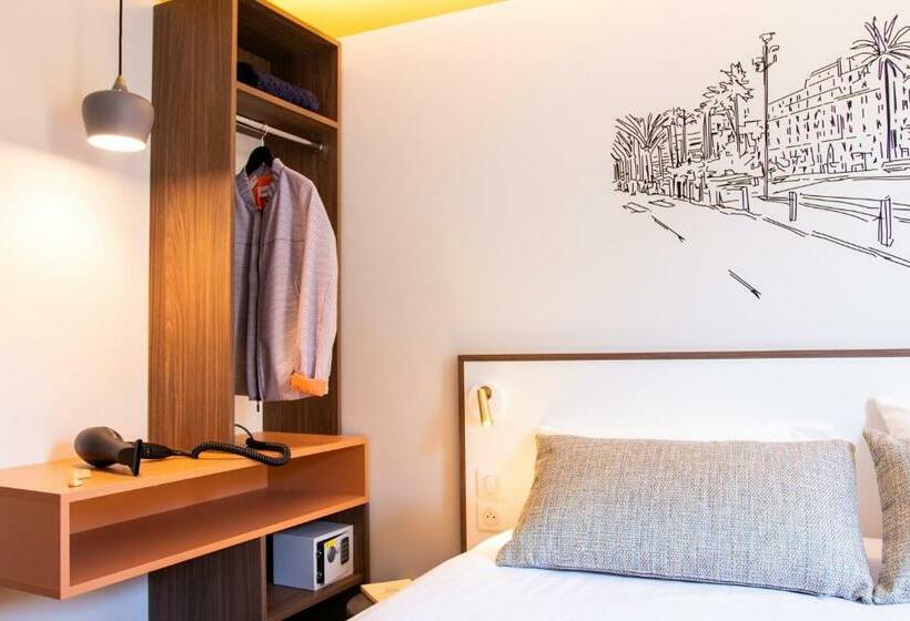Номер Стандарт, Du Pin Nice Port