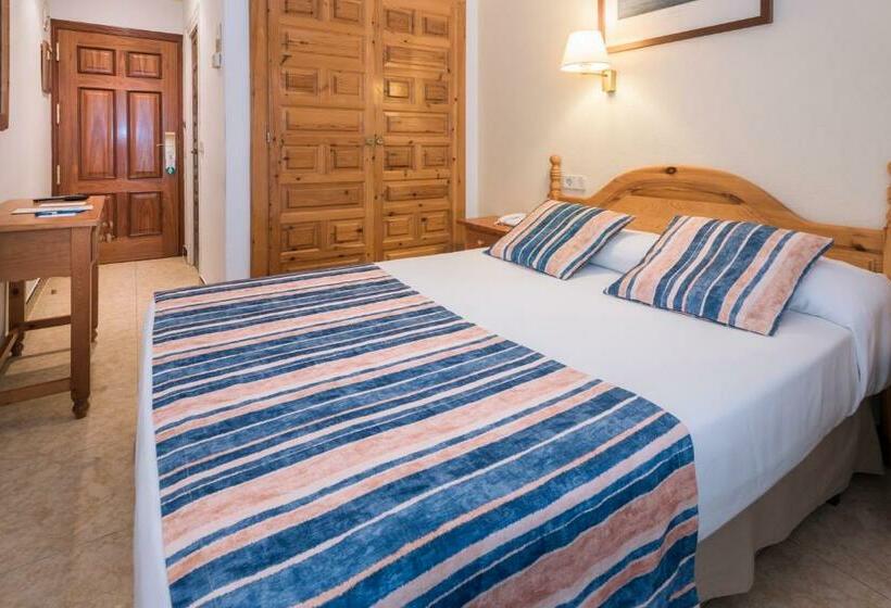 اتاق استاندارد یک نفره, Ght Neptuno Tossa & Venus Spa