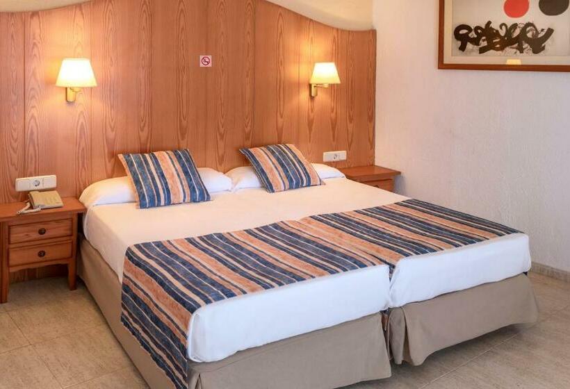 اتاق استاندارد با بالکن, Ght Neptuno Tossa & Venus Spa