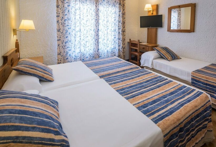 اتاق استاندارد سه نفره, Ght Neptuno Tossa & Venus Spa