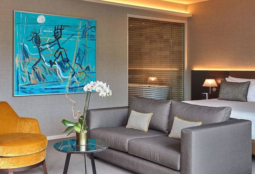 استودیو استاندارد با تراس, The Artist Grand Hotel Of Art
